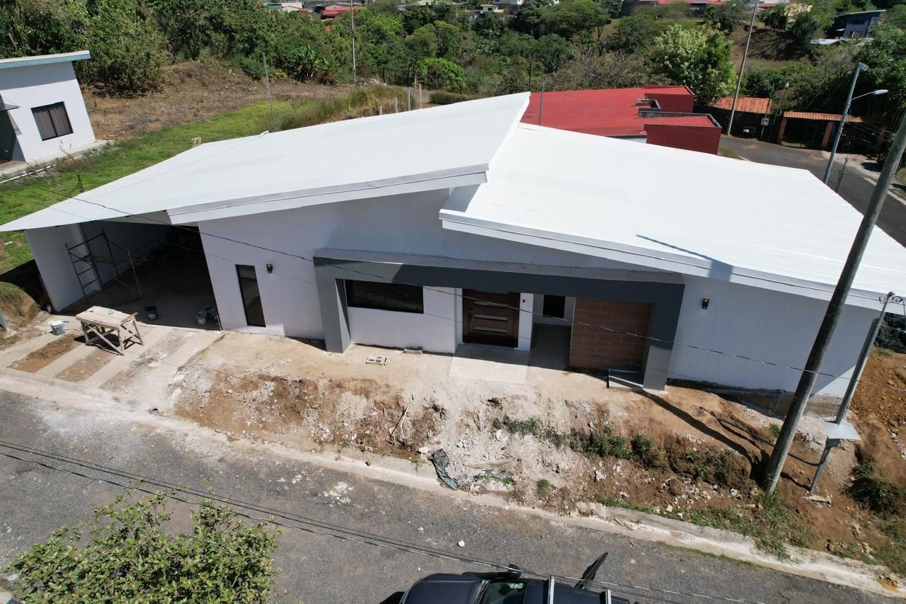Residencia de techo inclinado, foto 3