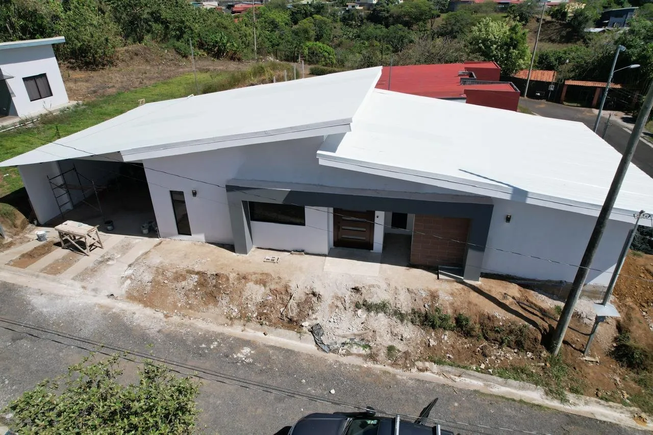 Residencia de techo inclinado, foto 3